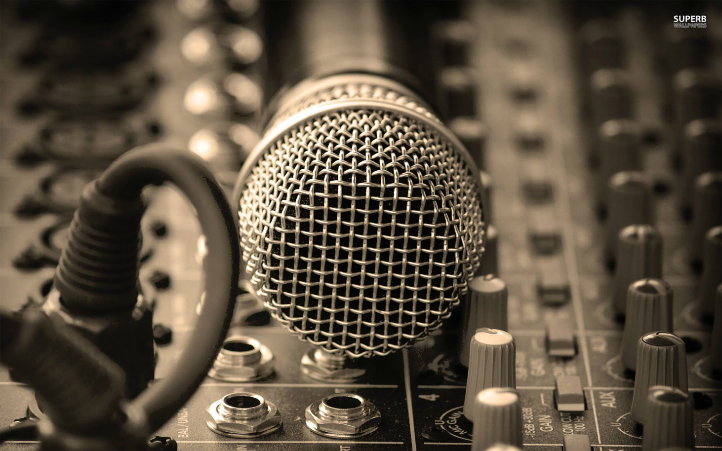microphone-19139-1920x1200.jpg