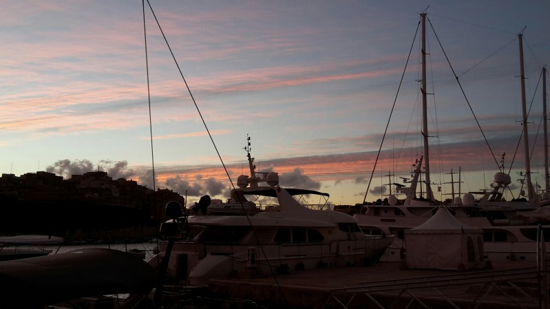 20151010_184237_resized